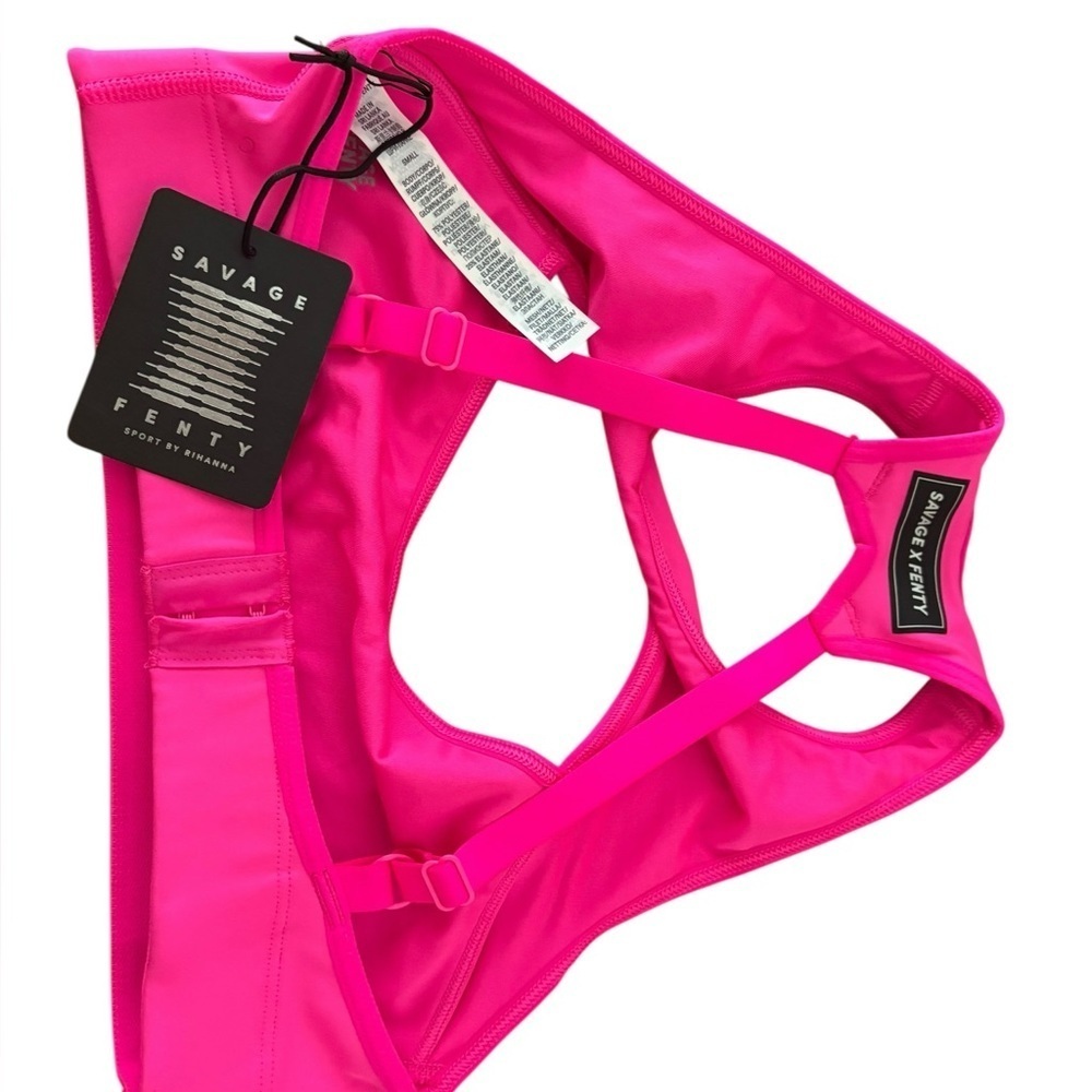 Savage X Fenty Vibrant Pink Sports Bra - Picture 6 of 7
